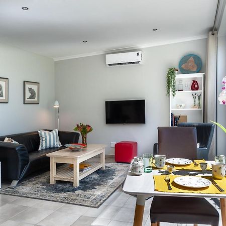 Tortelduif Cottage สเตลเลนบอช ภายนอก รูปภาพ